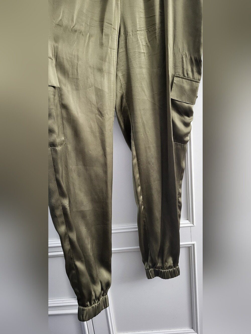 Joie Yolanda Women's Cargo Jogger Pants in Olive 100% Silk - L - Picture 6 of 8